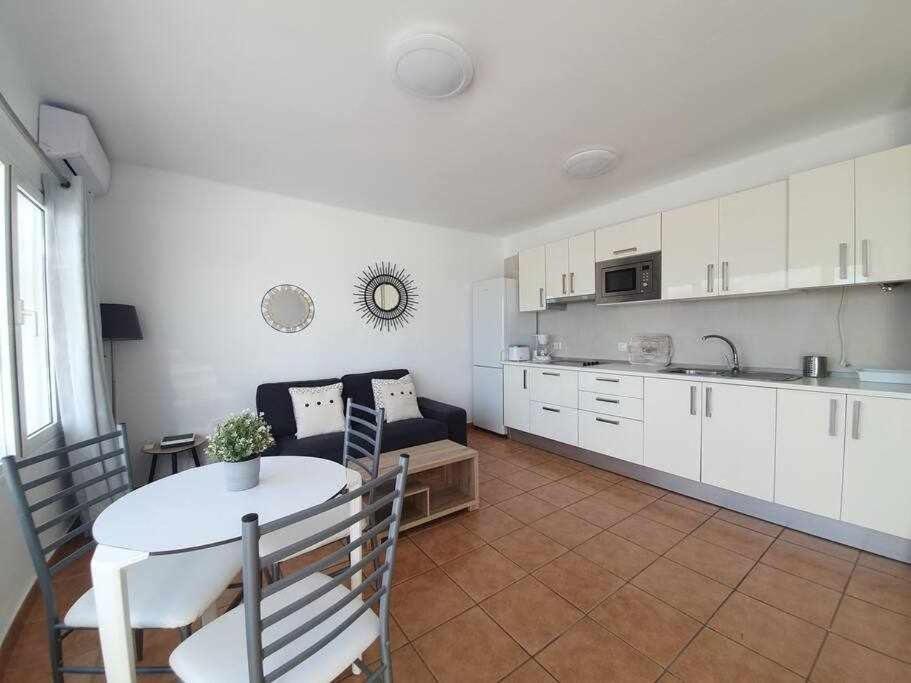 Costa Mathilda Apartment 蒂亚斯 外观 照片